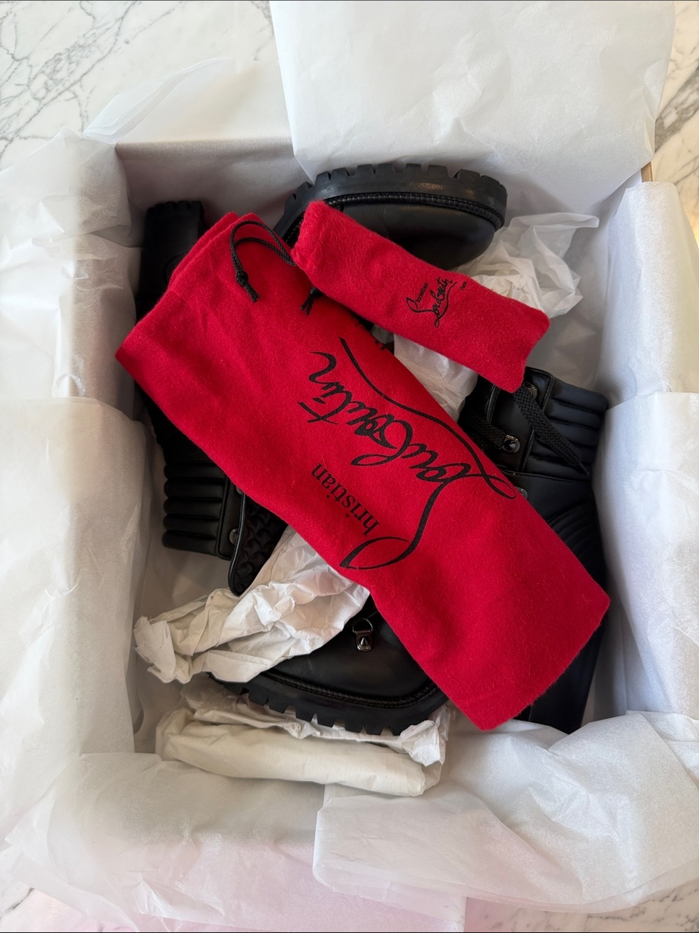 Christian Louboutin Mad Boot
in Shiny Black size 38 - Picture 16 of 16